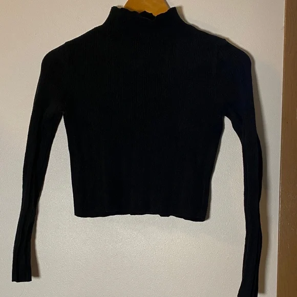 Urban Outfitters Black Long Sleeve Top - Picture 1 of 7